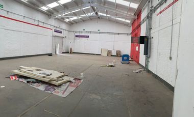 Loretta Bodega / Local comercial 200 m2 terreno 561 m2 $8'000,000