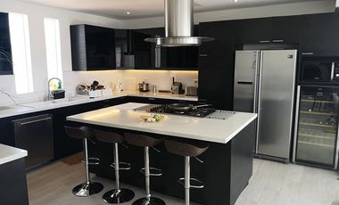 Great location for a 2bedroom and 2 baths condo in Boracay