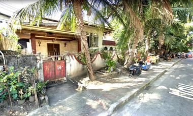 FOR SALE: Old House and lot selling at lot value in  Santol Quezon City