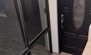 EDIFICIO en Venta.  DOS DEPARTAMENTOS.  Barrio 18. Xochimilco.
