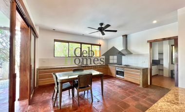 Spacious Four Bedroom House with Pool For Rent in Mandaue