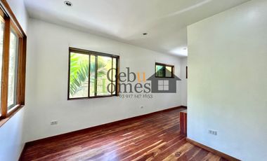 Spacious Four Bedroom House with Pool For Rent in Mandaue