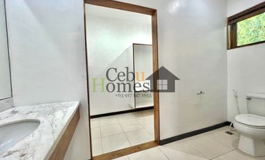 Spacious Four Bedroom House with Pool For Rent in Mandaue