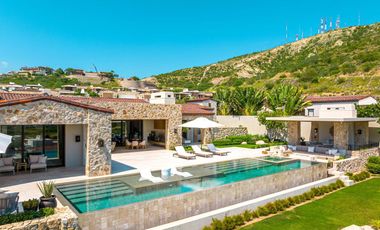 Villa de lujo con vista al océano, montaña y campo de golf, en venta Los Cabos.