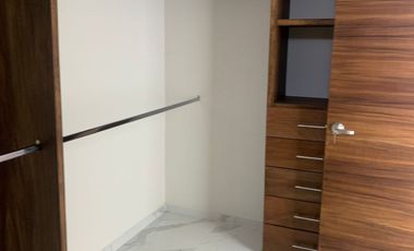 CASA EN VENTA EN COTO BIZANTINO