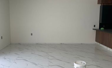 CASA EN VENTA EN COTO BIZANTINO