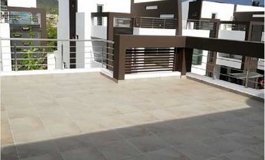 Elegante casa campestre en Exclusivo sector de Santa Marta. Altos de Mamancana