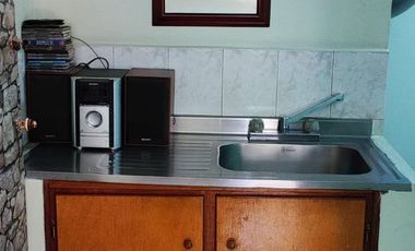 VENDO CÓMODA Y AMPLIA CASA EN SANTA MÓNICA
