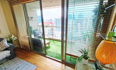 Great dea! Pet friendly 2 bedroom with unblocked city view next to the park in Asoke