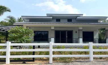 Charming 2 Bedroom Garden House for Rent in Khok Kloi, Phangnga