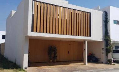 Casa en Renta en Fraccionamiento Quintas de Cortés, San Pedro Cholula