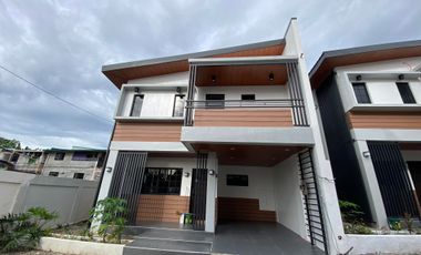 Accessible Modern house FOR SALE in Deparo Caloocan City -Keziah Samaniego