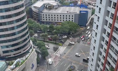 The Columns Ayala Avenue Studio for Sale with parking