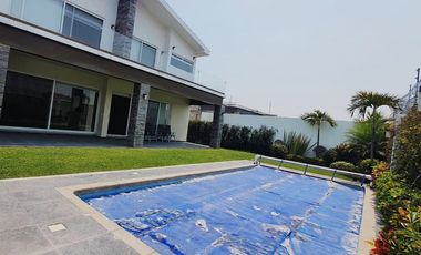 Casa Paraiso Country Club, E. Zapata