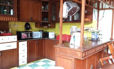 Rumah Etnik Luas Hanya 100 meter dari Perempatan Gedongkuning