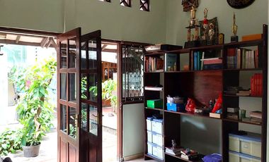 Rumah Etnik Luas Hanya 100 meter dari Perempatan Gedongkuning