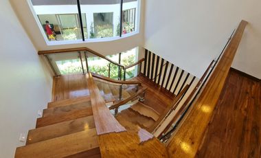 Modern Design House for Sale, BF Homes.