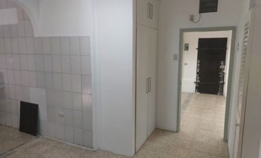 Local u oficina esquinero de alquiler, Sauces 2, Planta Baja, uso comercial