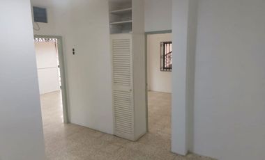 Local u oficina esquinero de alquiler, Sauces 2, Planta Baja, uso comercial