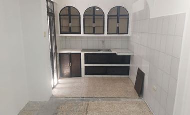 Local u oficina esquinero de alquiler, Sauces 2, Planta Baja, uso comercial