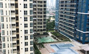 Ready for occupancy condominium in Bonifacio global city the fort one bedroom