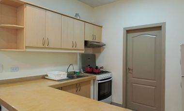 Departamento amoblado de alquiler en Urdesa Central, Planta Baja.