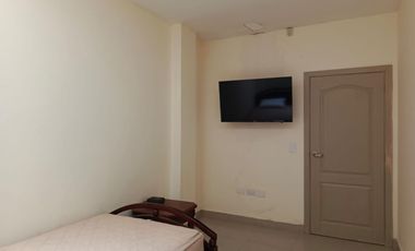 Departamento amoblado de alquiler en Urdesa Central, Planta Baja.