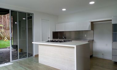 44503 Casa en arriendo en Envigado