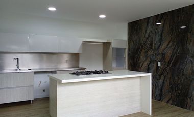 44503 Casa en arriendo en Envigado