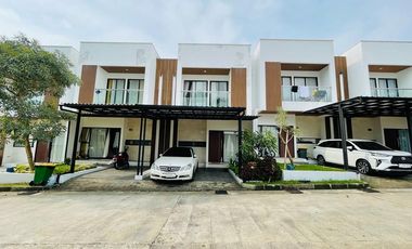 Rumah Gaya Jepang Furnish Siap Huni Depan Taman Di Tajur Bogor