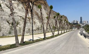 Venta de terreno en Bosque Real