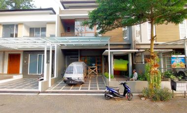 DIJUAL RUMAH ASRI MODERN DI SAYAP SETIABUDI, ISOLA, SUKASARI, KODYA BANDUNG.