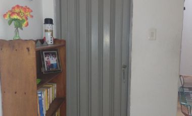 VENDEMOS CASALOTE CON TERRAZA Y LOCALES.