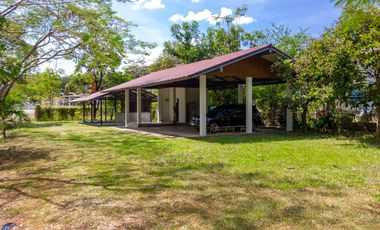 Stunning Riverside Home Phibun, Ubon Ratchathani Thailand