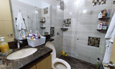 HERMOSA CASA UNIFAMILIAR CERCA AL CENTRO COMERCIAL SAN NICOLAS RIONEGRO