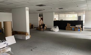 Renta de Oficinas Remodeladas en Edificio D.C Chico Norte