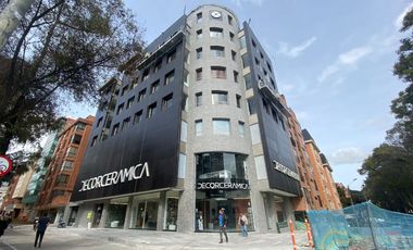 Renta de Oficinas Remodeladas en Edificio D.C Chico Norte