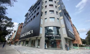Renta de Oficinas Remodeladas en Edificio D.C Chico Norte