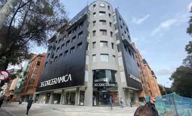 Renta de Oficinas Remodeladas en Edificio D.C Chico Norte