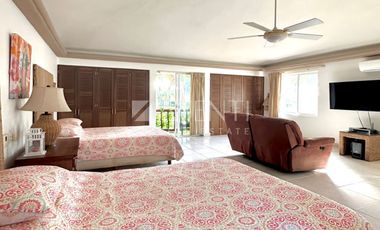 Casa en Venta, Isla Dorada Residencial, Cancún Quintana Roo.