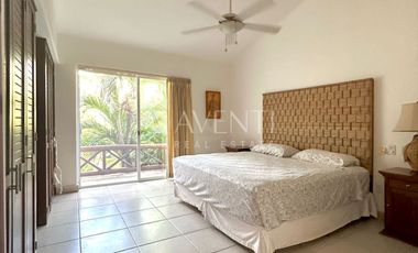 Casa en Venta, Isla Dorada Residencial, Cancún Quintana Roo.