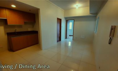 Newly turned over 1 bedroom unit with balcony and parking for sale in BGC