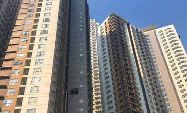 Condo RENT TO OWN 25K Monthly for 2-BEDROOM Unit 50sqm in Mandaluyong Pet Friendly