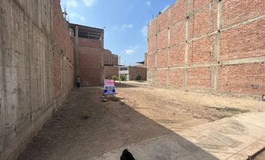 SE VENDE TERRENO EN PÁCHACAMAC