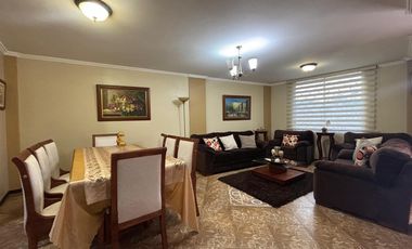 Económica casa en venta en Loja barrio Epoca