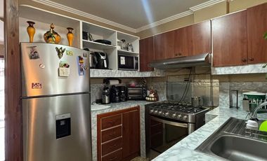 Económica casa en venta en Loja barrio Epoca