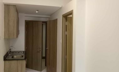 FAME27XXT2: For Rent Unfurnished 1BR Unit with Balcony at Fame Residences Mandaluyong