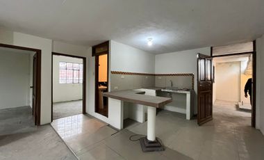 Casa rentera en venta en la Av. Pío Jaramillo