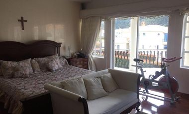 SE VENDE Y PERMUTA HERMOSA CASA CLUB RESIDENCIAL GUARIGUA, CAJICÁ CUNDINAMARCA
