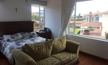 SE VENDE Y PERMUTA HERMOSA CASA CLUB RESIDENCIAL GUARIGUA, CAJICÁ CUNDINAMARCA